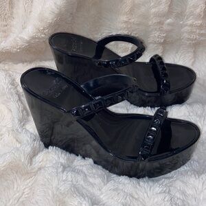 Chic Black Carmen Sol Wedge Sandals